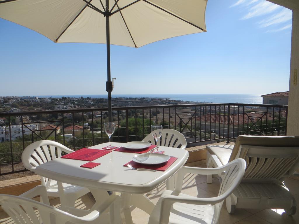 Melania Apartment Paphos Eksteriør bilde