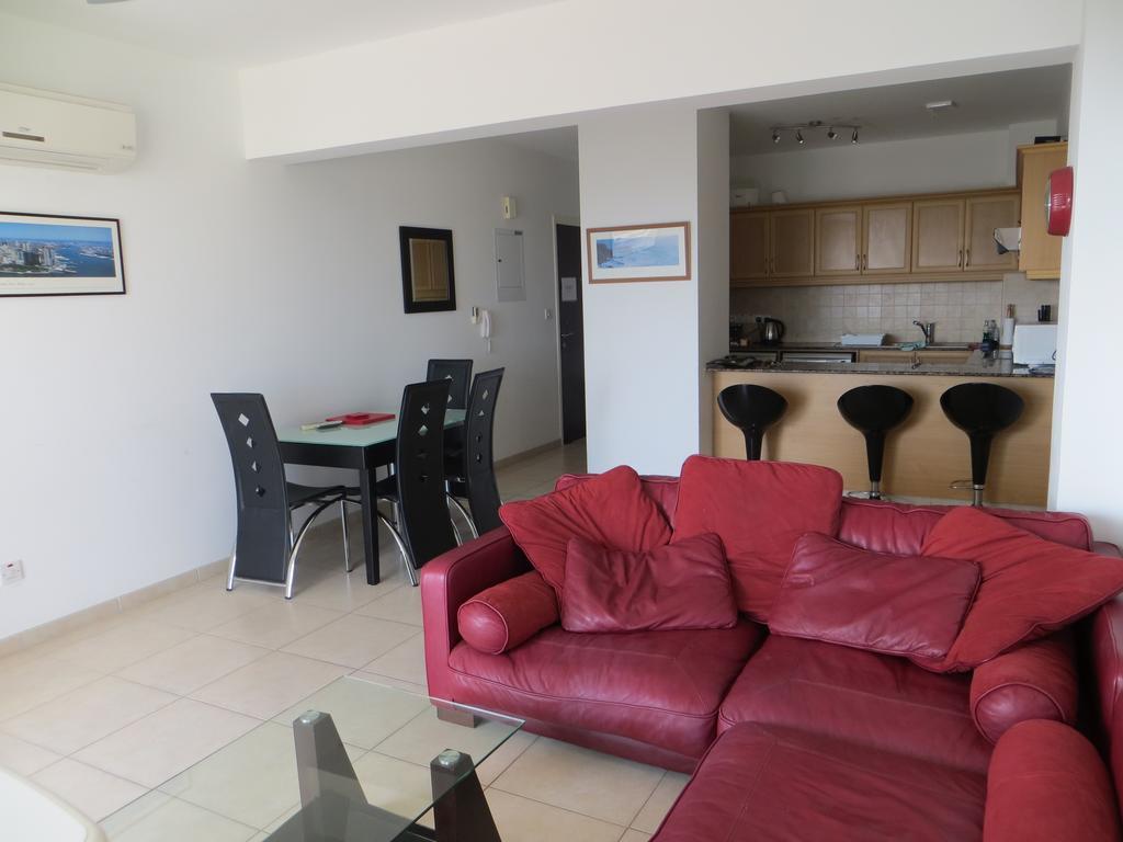 Melania Apartment Paphos Eksteriør bilde